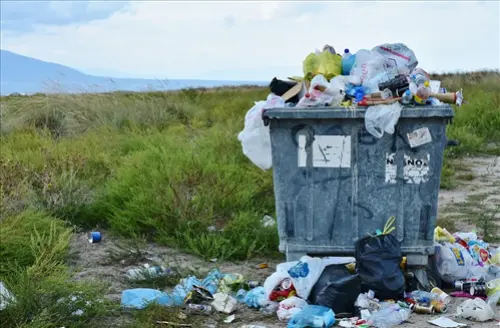 Bulk-Trash-Removal--in-Lighthouse-Point-Florida-bulk-trash-removal-lighthouse-point-florida.jpg-image